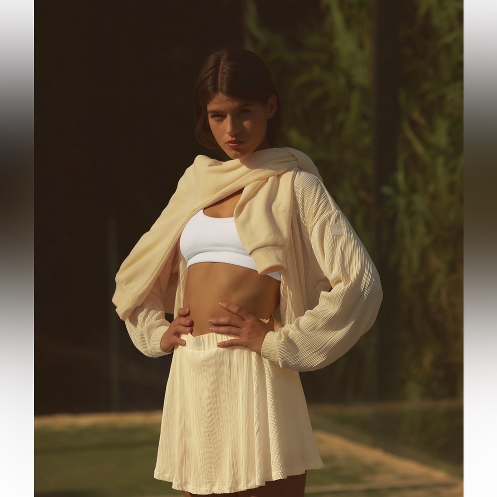 Alo Micro Plisse Tennis Skirt Limited Edition Lemon Ice Color sz S - Picture 14 of 14